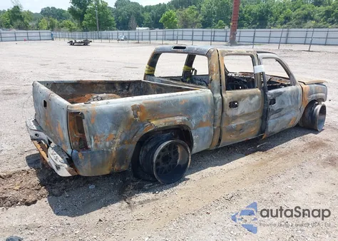 2005 Chevrolet Silverado 1500 Z71 z USA, uszkodzony, nr VIN 2GCEK13T451107916